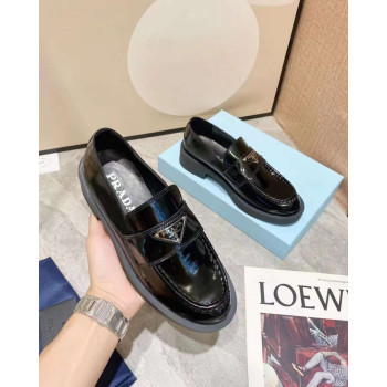 [Prada] 프라다 페이던트 가죽 로퍼