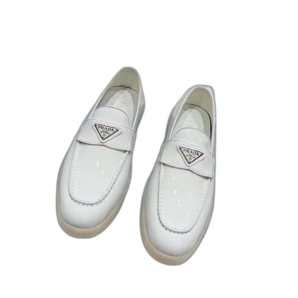 [Prada] 프라다 가죽 로퍼