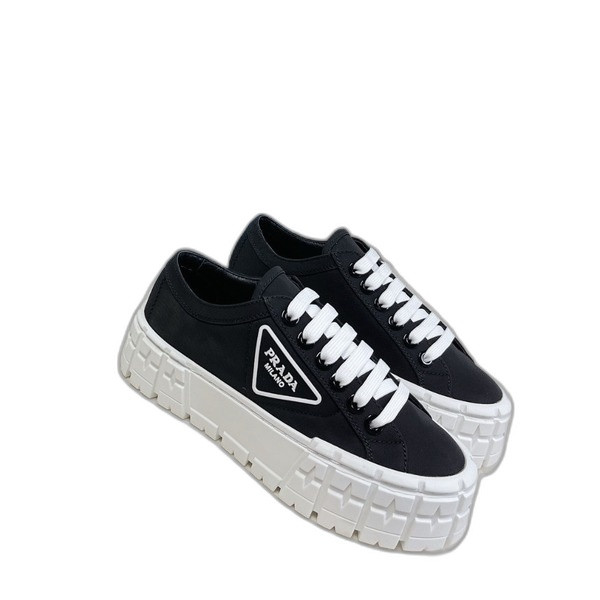 [ 프라다 ] 플랫폼 나일론 개버딘 스니커즈