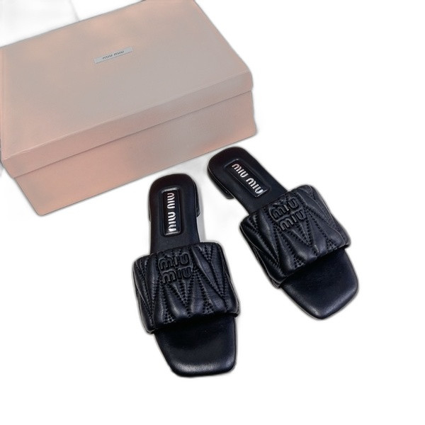 [ 미우미우 ] 마테라쎄 나파 슬리퍼