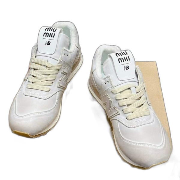 [Miu Miu] 미우미우 x 뉴발란* 574 빈티지 나파 가죽 스니커즈