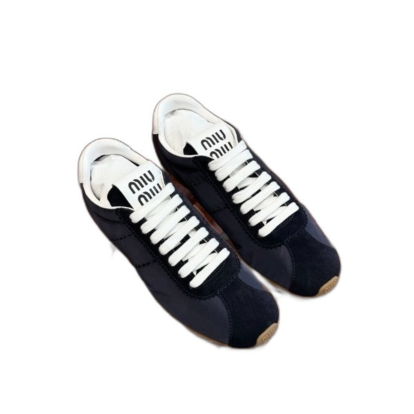 [ 미우미우 ] 플룸 스웨이드 스니커즈