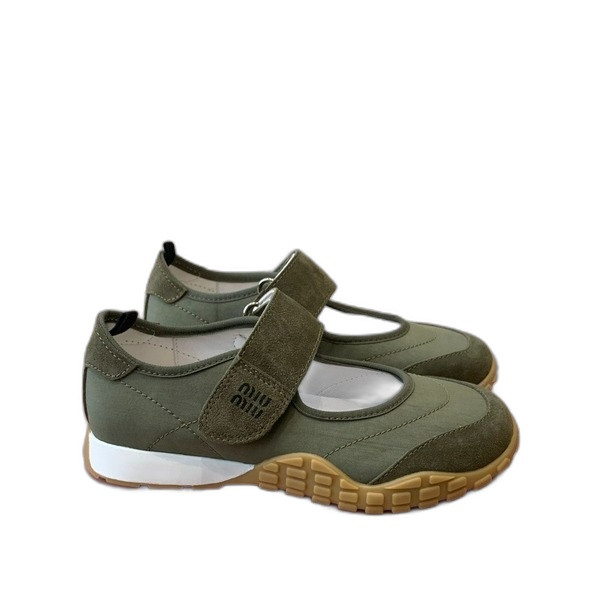 [ 미우미우 ] 25ss 신상 스니커즈