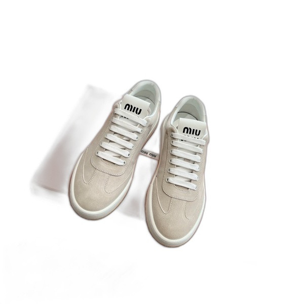 [ Miu Miu ] 미우미우 스웨이드 스니커즈