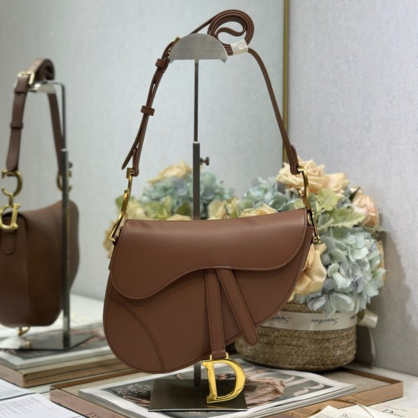 [ Dior ] 디올 Saddle 백 미디엄
