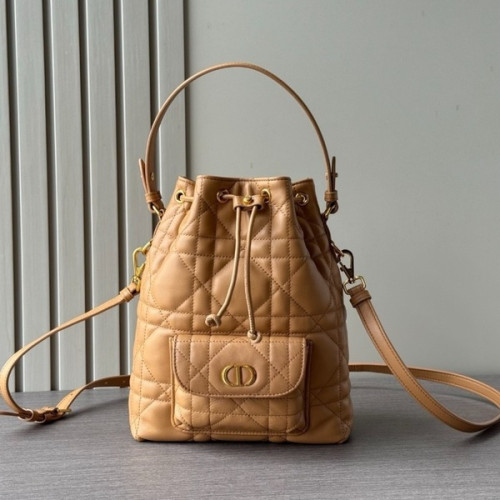 [ Dior ] 디올 Caro 스몰 버킷백