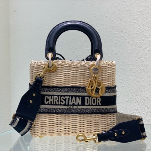[ Dior ] 디올 Lady 라탄 백