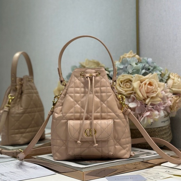 [ Dior ] 디올 Caro 스몰 버킷백