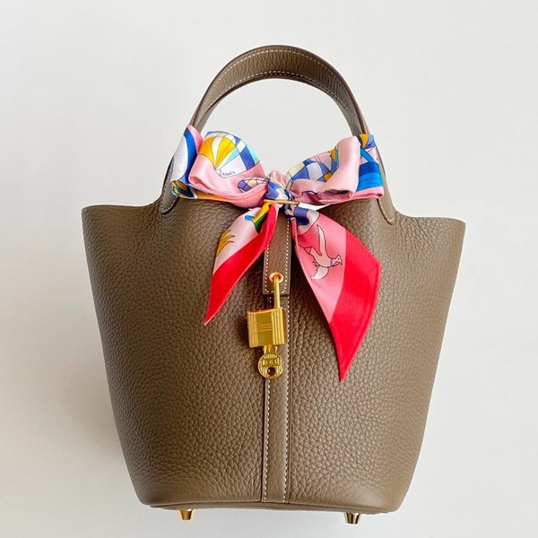 [ Hermes ] 에르메스 피코탄 18