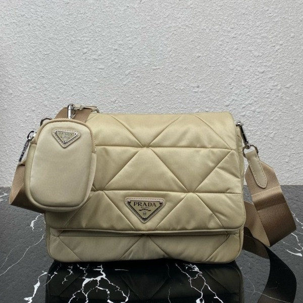 [Prada] 프라다