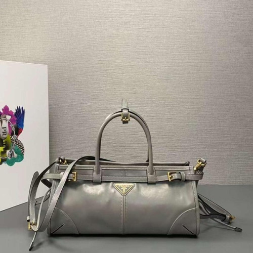 [Prada] 프라다 미디엄 가죽 핸드백