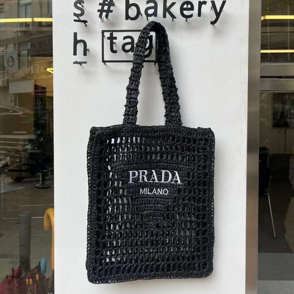 [Prada] 프라다