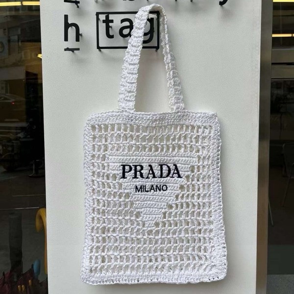 [Prada] 프라다
