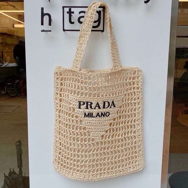 [Prada] 프라다