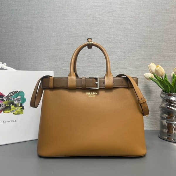[ Prada ] 프라다 더블 벨트 버클 가죽 백 미디엄