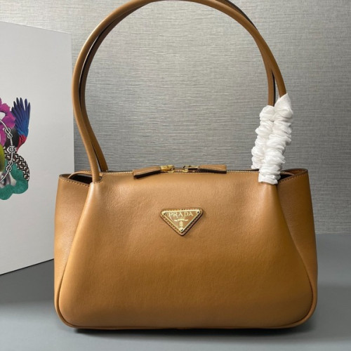 [ Prada ] 프라다 달링 미디엄 가죽 숄더백