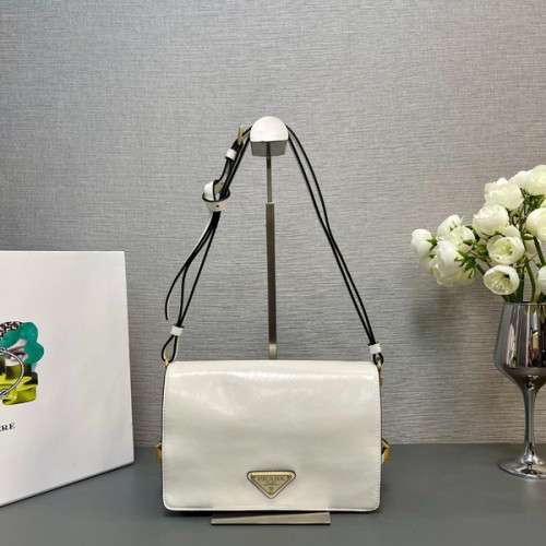 [ Prada ] 프라다 가죽 숄더백