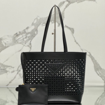 [ Prada ] 프라다 컷아웃 모티프 가죽 토트백