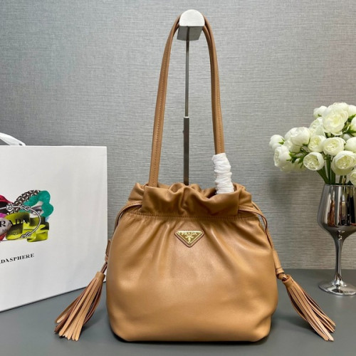 [ Prada ] 프라다 가죽 숄더백