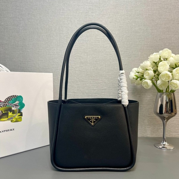 [ Prada ] 프라다 가죽 숄더백