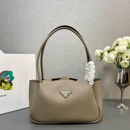 [ Prada ] 프라다 달링 미디엄 가죽 숄더백