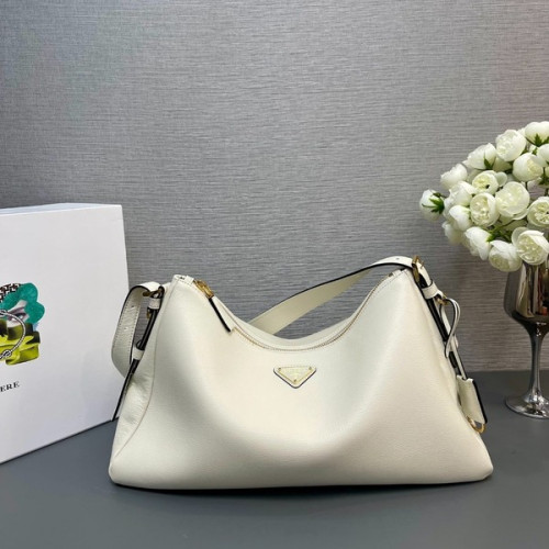 [ Prada ] 프라다 에메 라지 가죽 숄더백