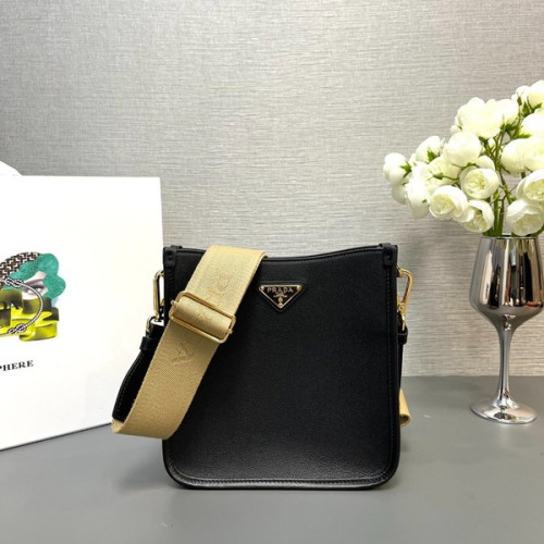 [ Prada ] 프라다 가죽 미니 숄더백