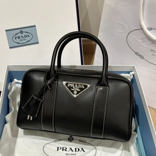 [ Prada ] 프라다 가죽 토트백
