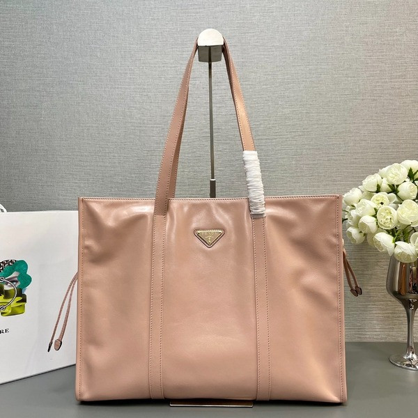 [ Prada ] 프라다 라지 가죽 토트백