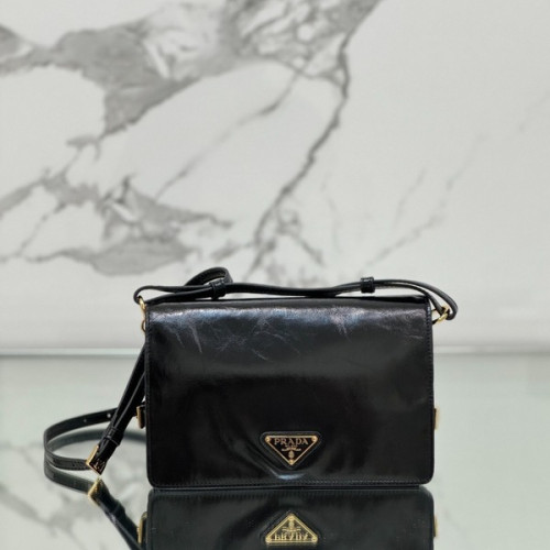 [ Prada ] 프라다 가죽 숄더백