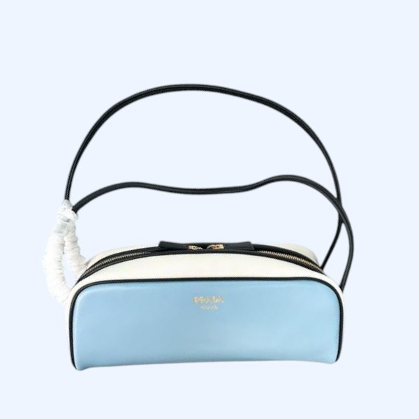 [ Prada ] 프라다 스윙 가죽 숄더백