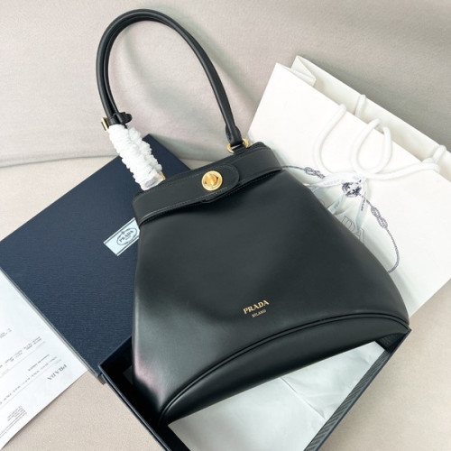 [ Prada ] 프라다 가죽 토트백