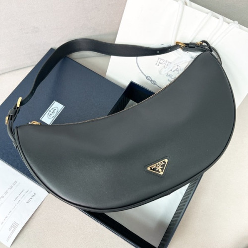 [ Prada ] 프라다 가죽 숄더백