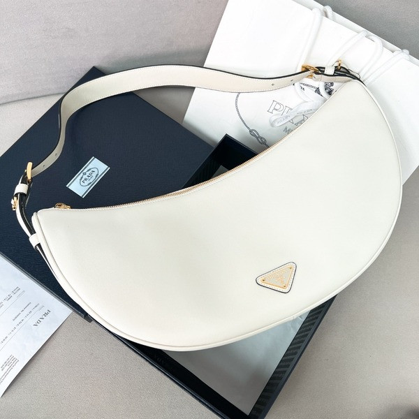 [ Prada ] 프라다 가죽 숄더백