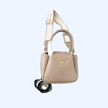 [ Prada ] 프라다 플루 가죽 미니 핸드백