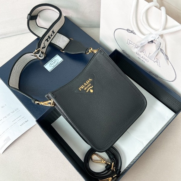 [ Prada ] 프라다 가죽 미니 숄더백