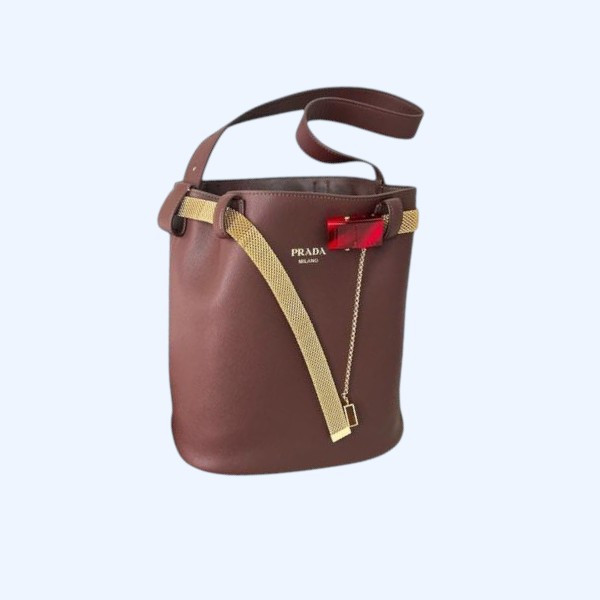 [ Prada ] 프라다 주얼리 벨트 가죽 버클 버킷 백