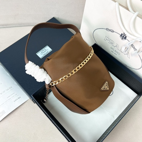 [ Prada ] 프라다 리나일론 체인 미니백