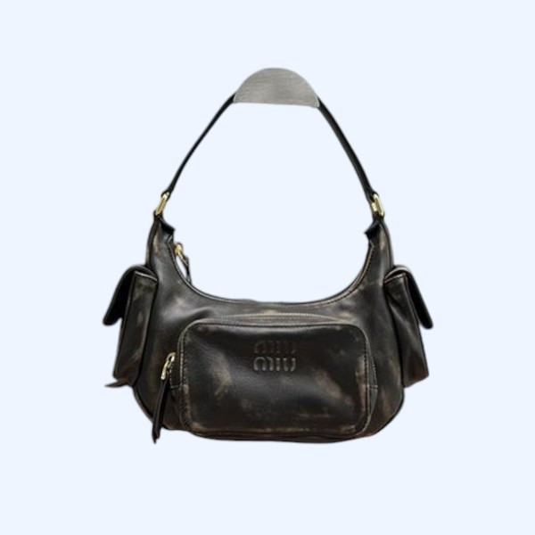 [ 미우미우 ] 23 나파 가죽 숄더백 5539