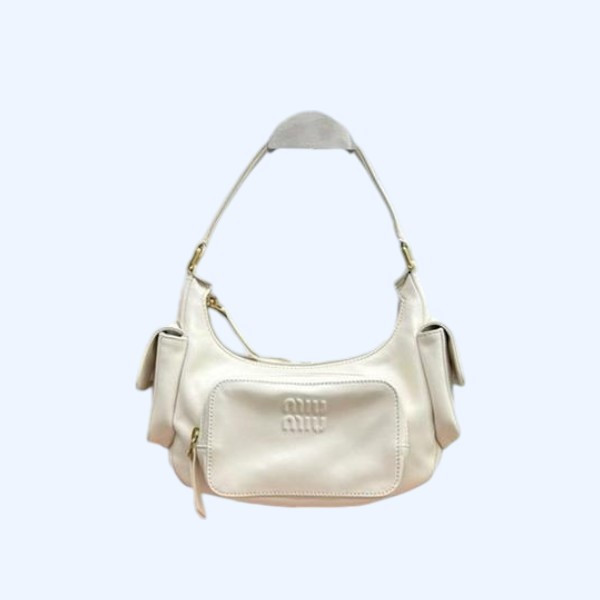 [ 미우미우 ] 23 나파 가죽 숄더백 5539