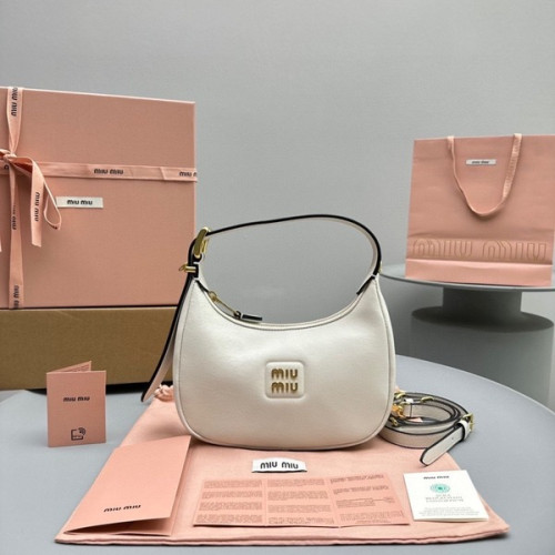 [ 미우미우 ] 레더 호보백 라지