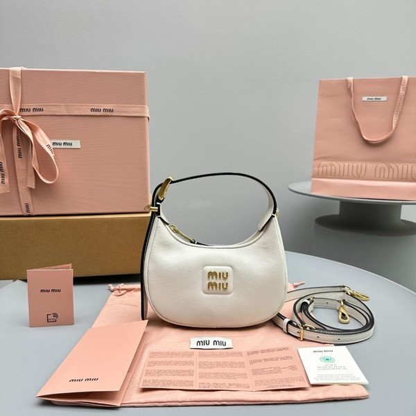 [ 미우미우 ] 레더 호보백 스몰