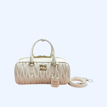 [ 미우미우 ] 마틀라세 레더 탑 핸들 백 롱스몰