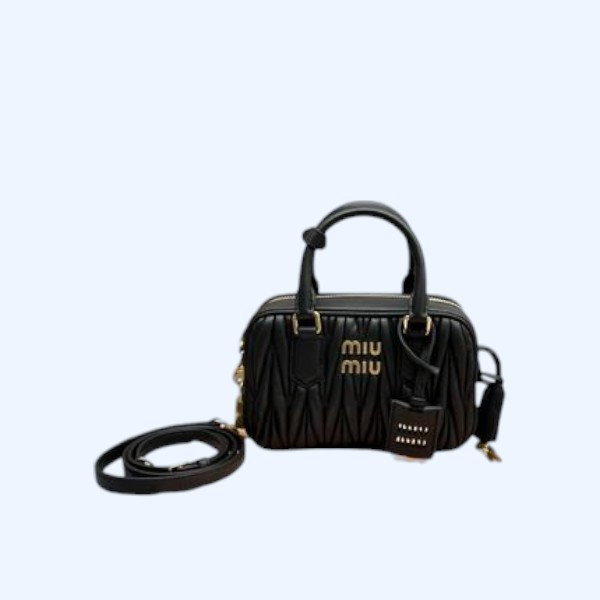 [ 미우미우 ] 마틀라세 레더 탑 핸들 백 스몰