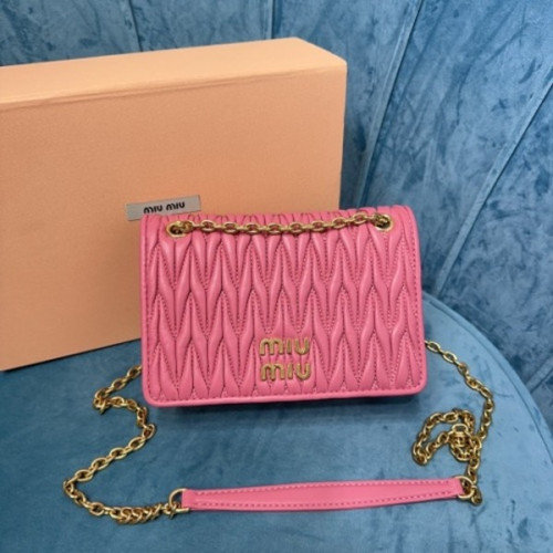 [ 미우미우 ] 마테라쎄 나파 가죽 미니백