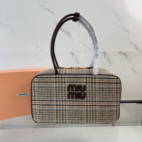 [ 미우미우 ] 하운드투스 토트백