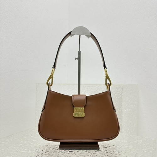 [ 미우미우 ] City calf 호보백