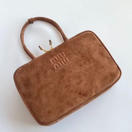 [ 미우미우 ] 스웨이드 볼링 백