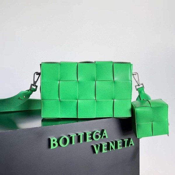 [Bottega Veneta] 보테가베네타