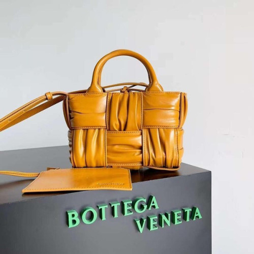 [Bottega Veneta] 보테가베네타